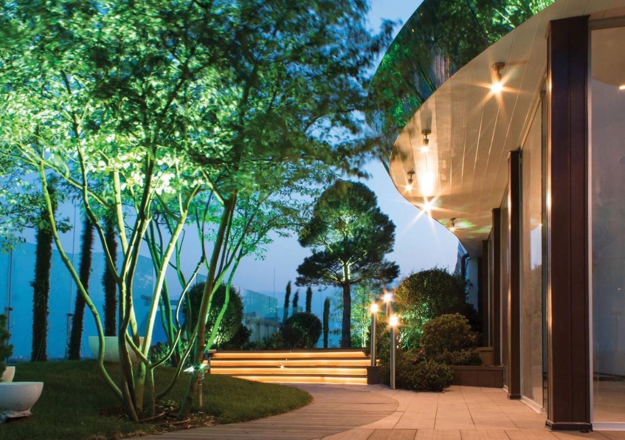 Апартаменты Luxury For Business & Pleasure Royal 1 Киев Экстерьер фото